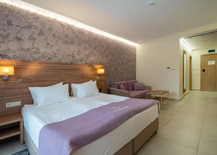 Ξενοδοχείο Belvedere 5*