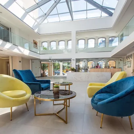 Belvedere מלון פרימורסקו