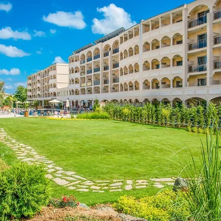 מלון Belvedere פרימורסקו